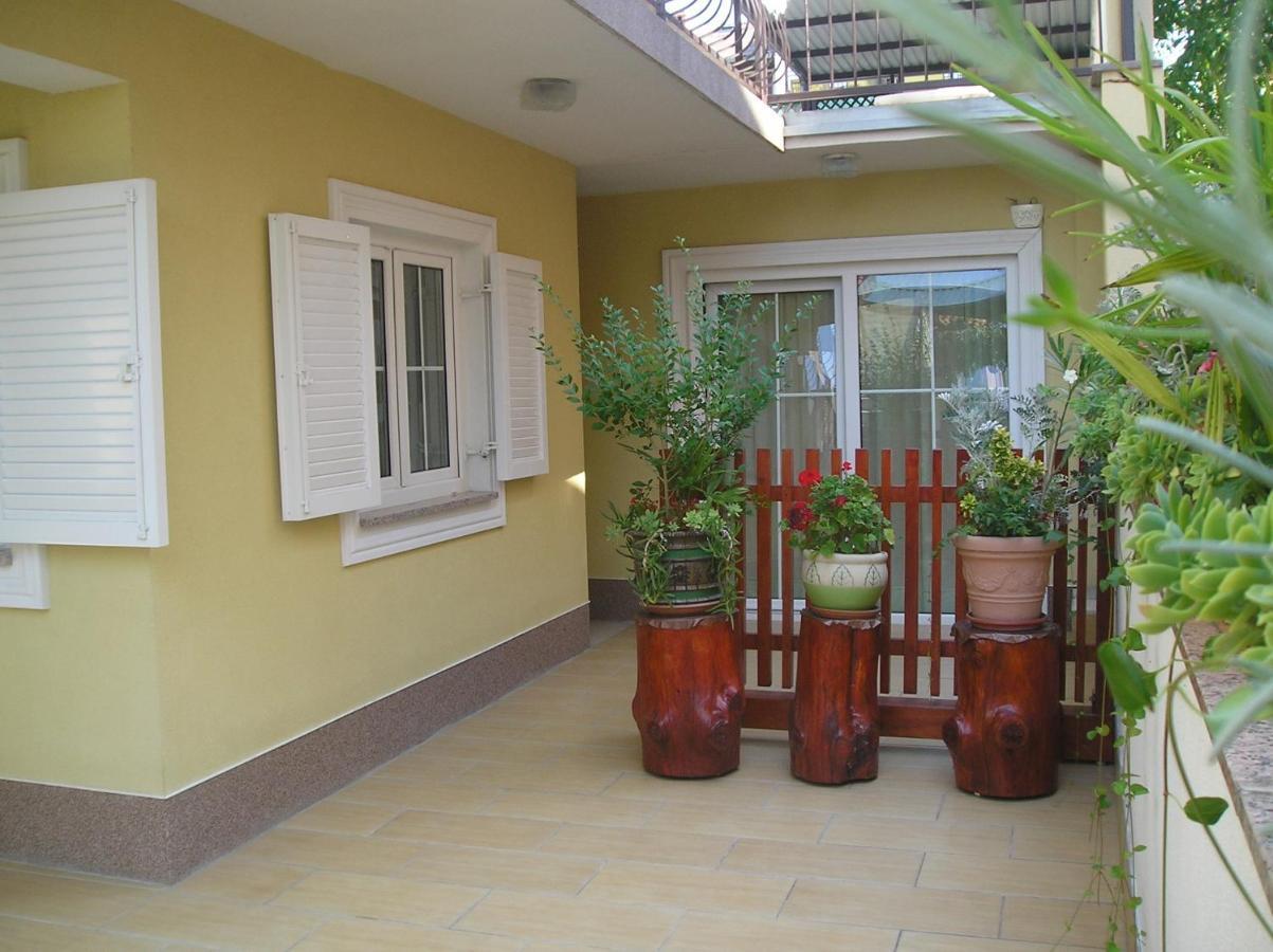 Family Apartments Ankica 茨里克韦尼察 外观 照片