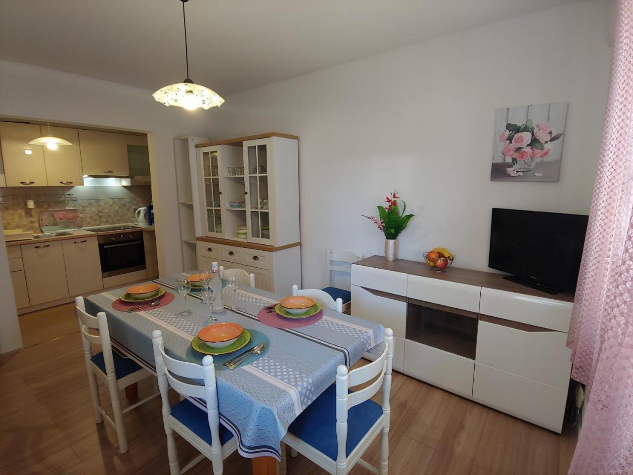 Family Apartments Ankica 茨里克韦尼察 外观 照片